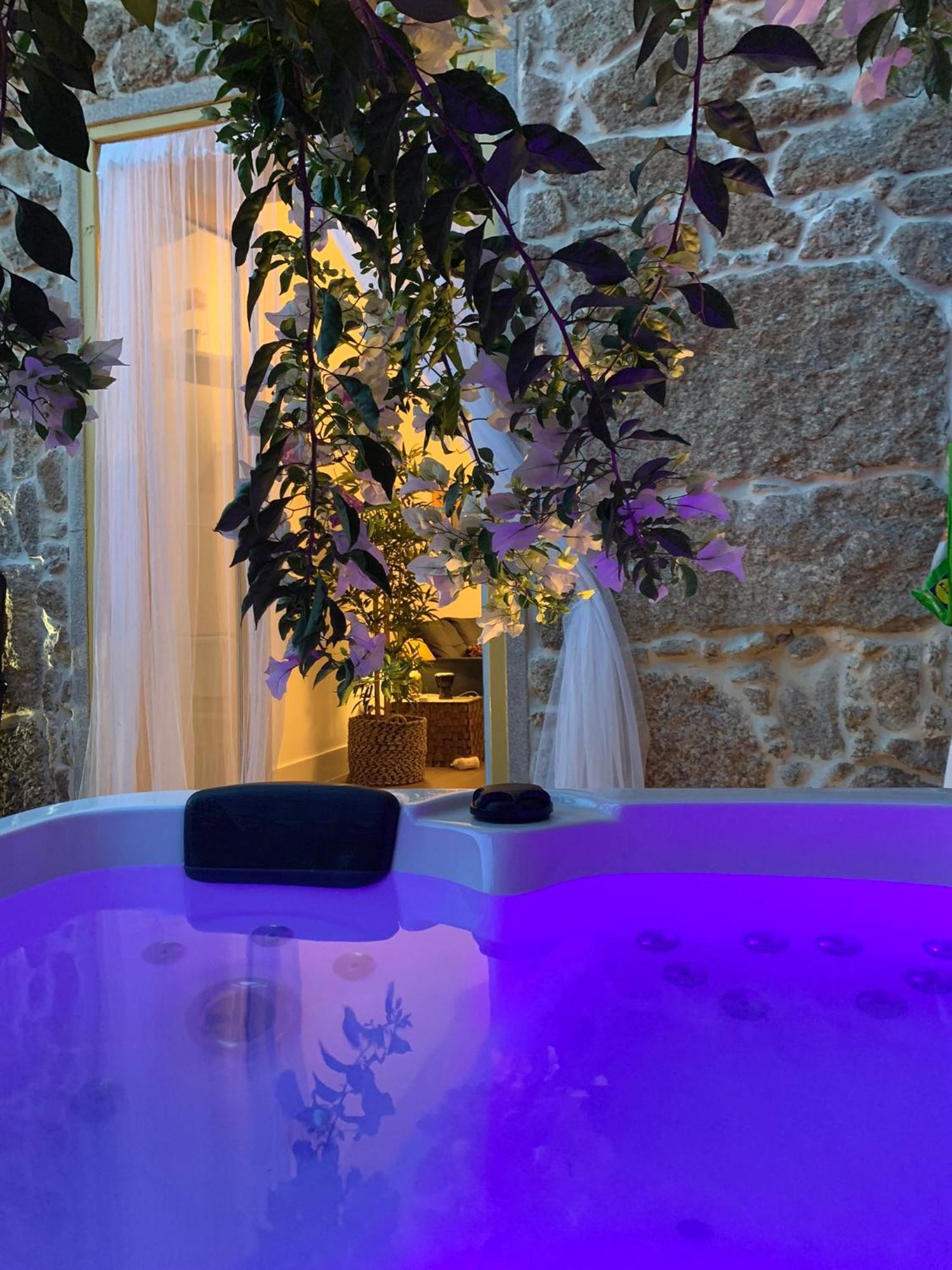 Encanto Casa Com Spa Jacuzzi Open Space Tinalhas Екстер'єр фото